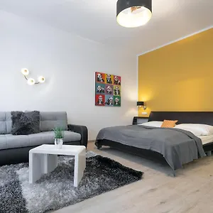 Wf-Apartment Westbahnhof Apartman