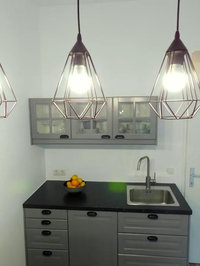 Max, Ruhige Sonnige Wohnung In Praternahe ウィーン アパート